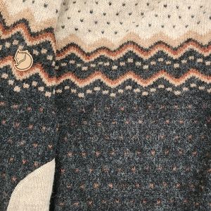 Fjall Raven Knit Sweater